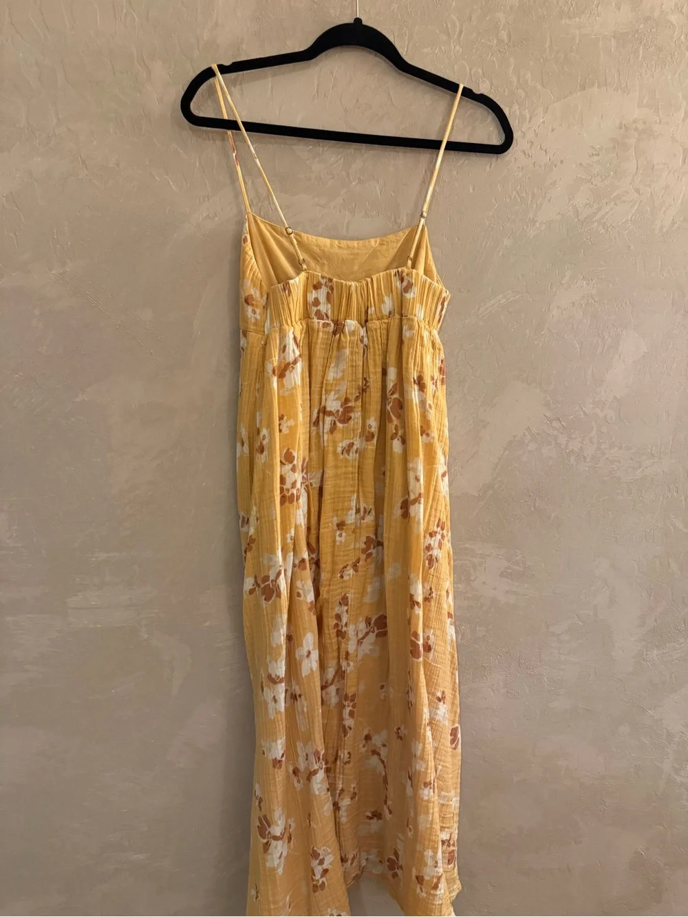 Abercrombie & Fitch sunny yellow
